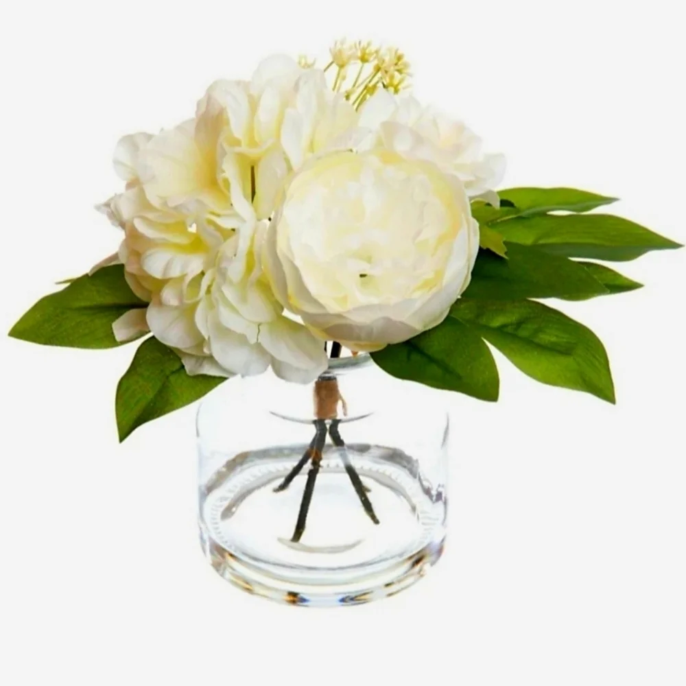 NWT spring summer white hydrangea & rose floral arrangement with glass vase, 9